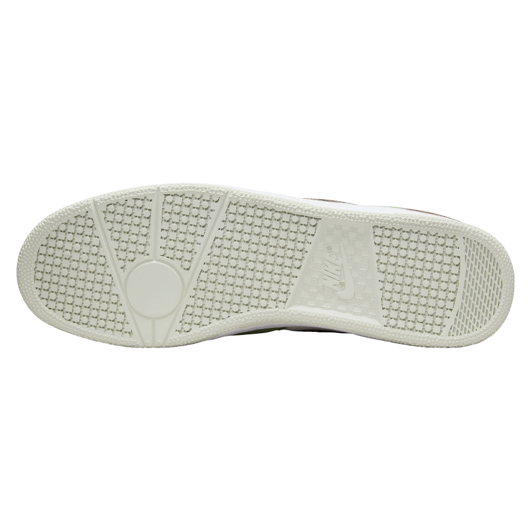 NIKE ATTACK SDE
