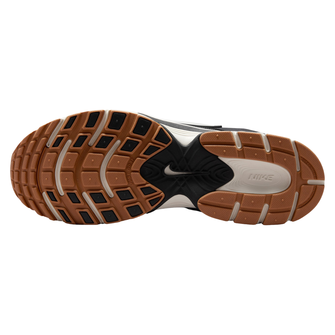 NIKE V5 RNR SUEDE