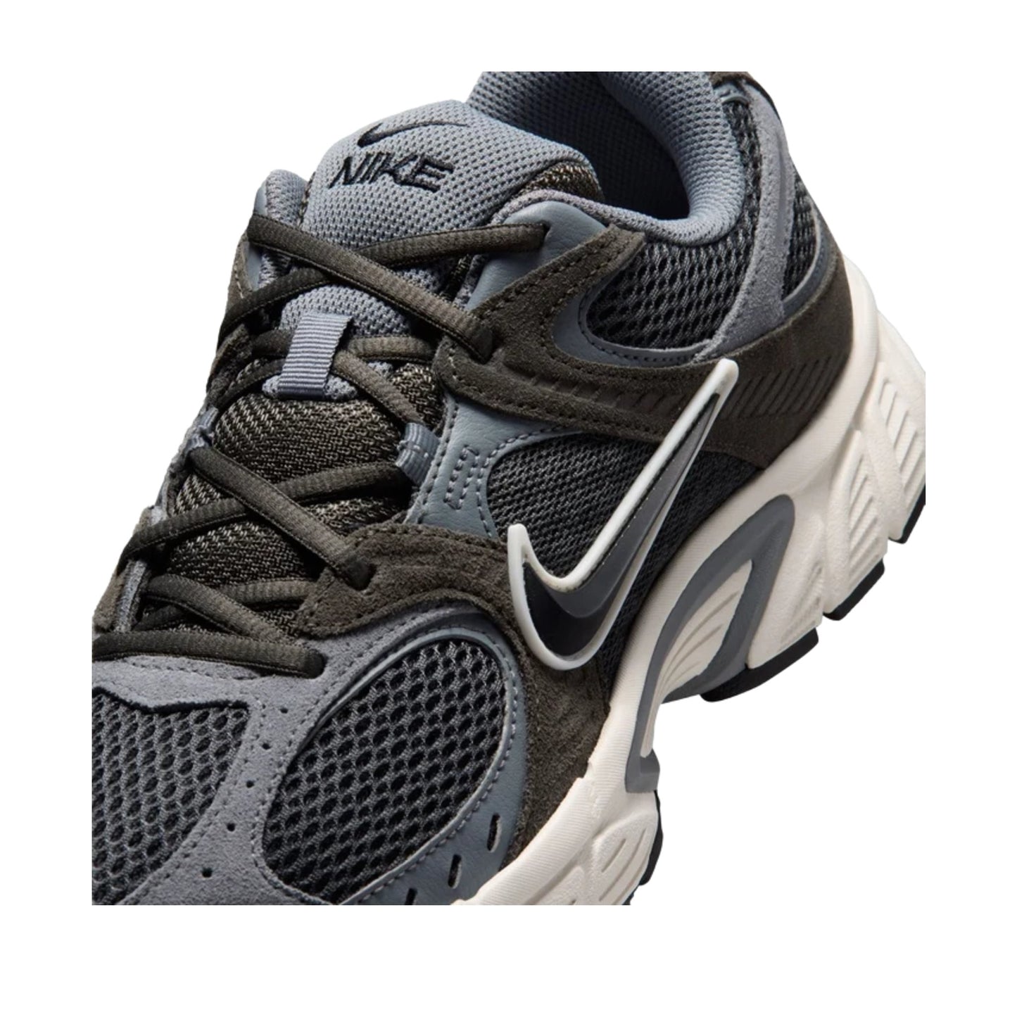 NIKE V5 RNR SUEDE