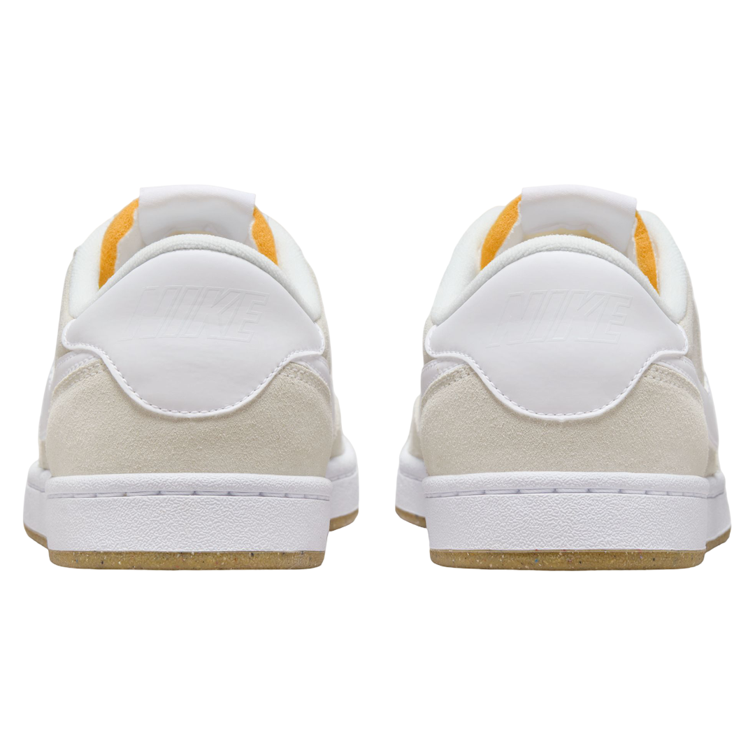 NIKE SB FC CLASSIC