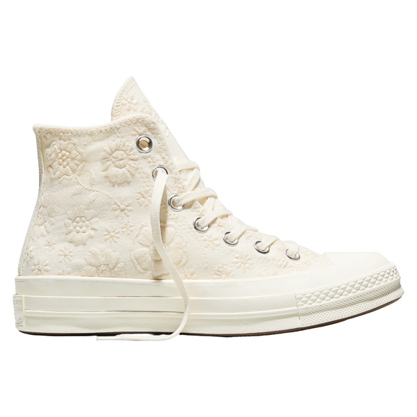 CHUCK 70