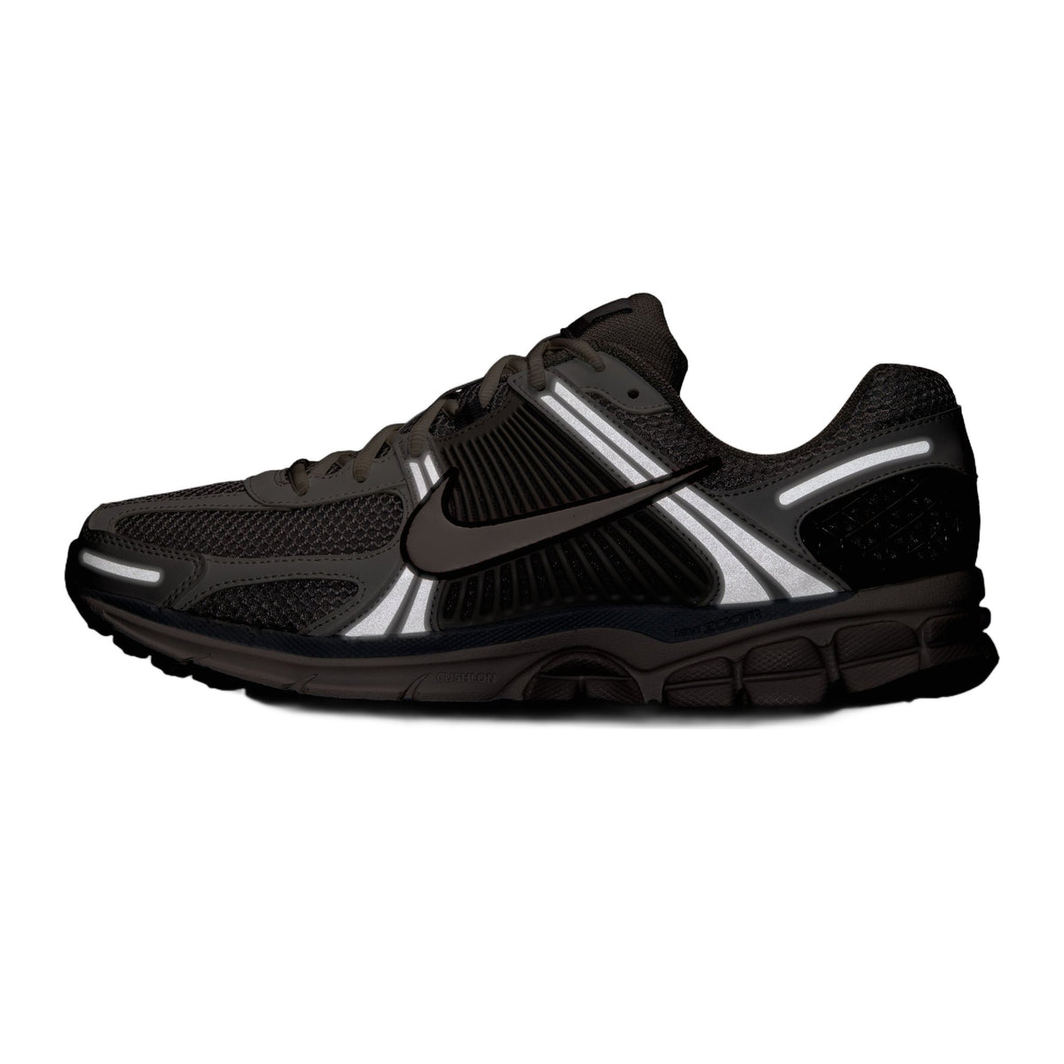 NIKE ZOOM VOMERO 5