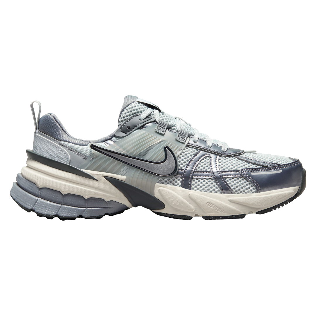 W NIKE V2K RUN