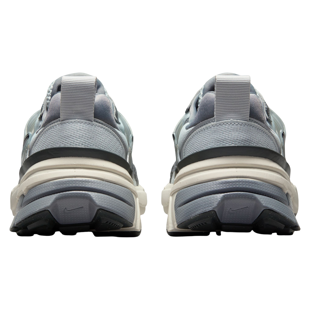 W NIKE V2K RUN