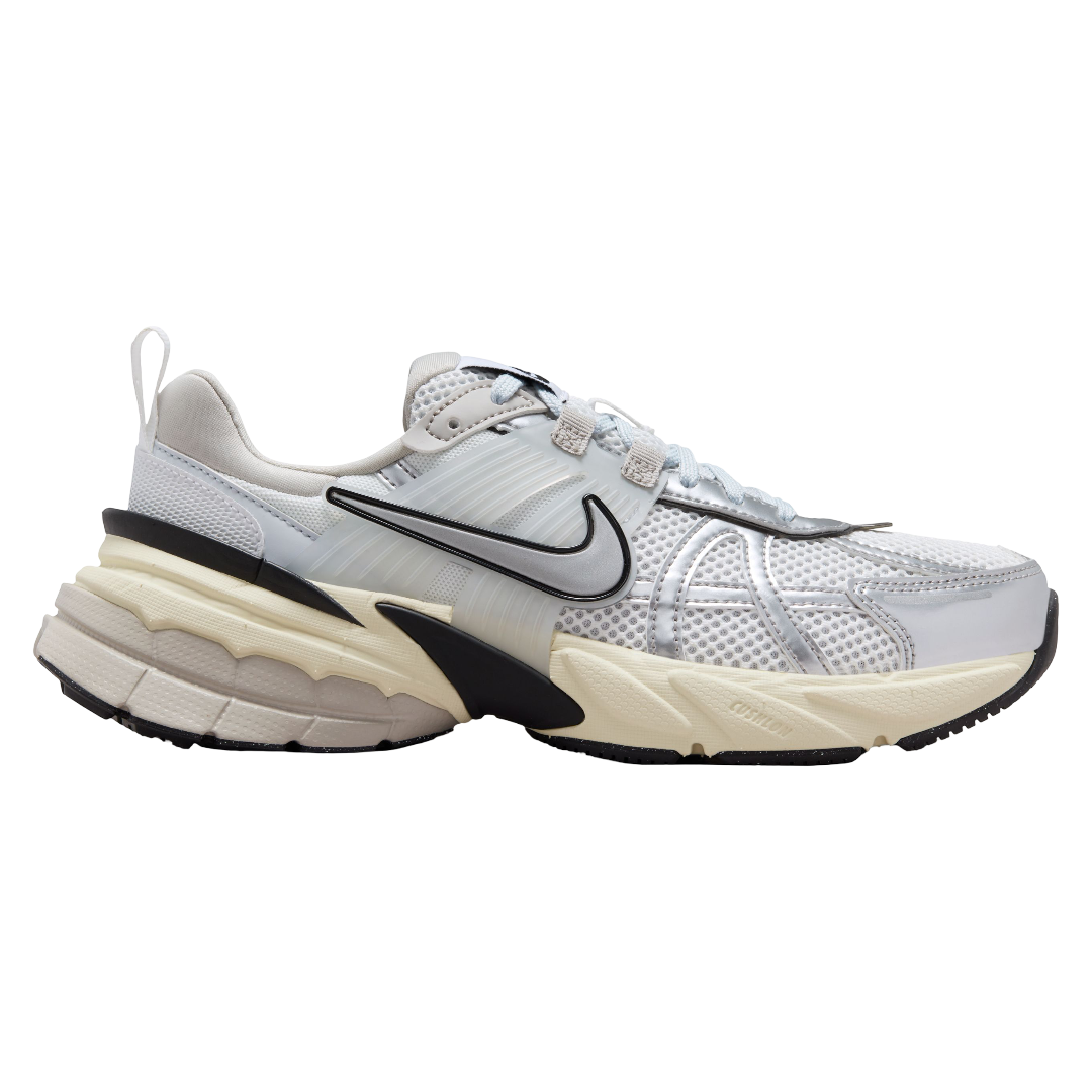 W NIKE V2K RUN