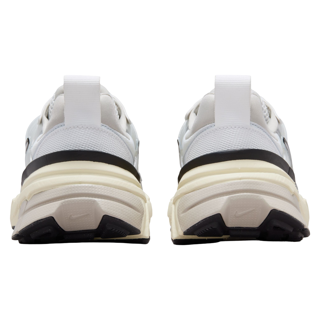 W NIKE V2K RUN