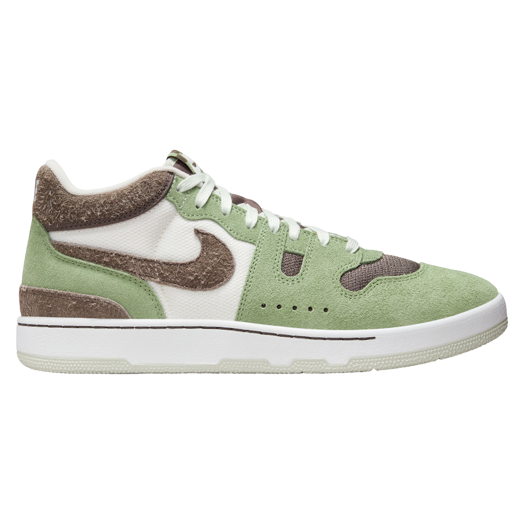 NIKE ATTACK SDE