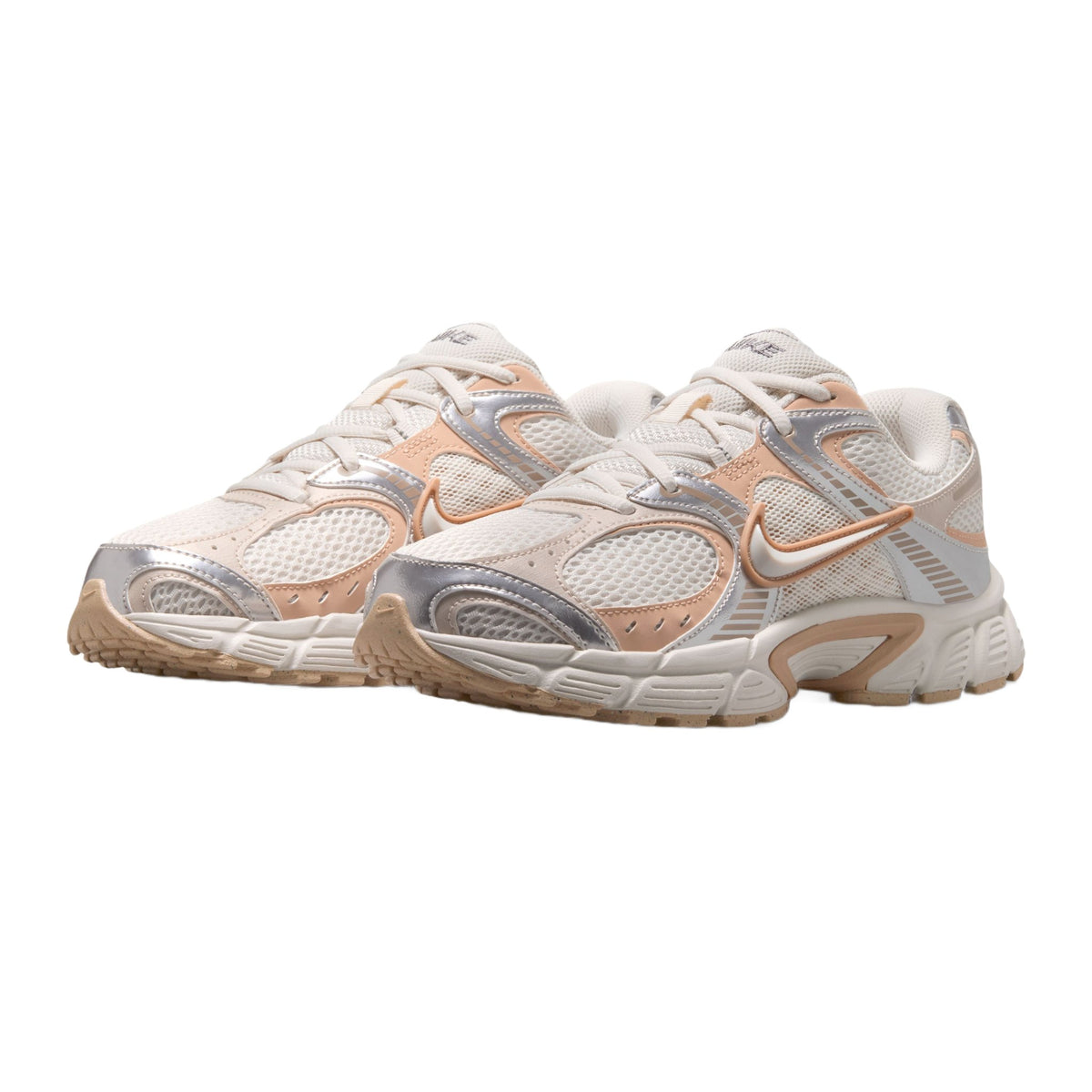 W NIKE V5 RNR