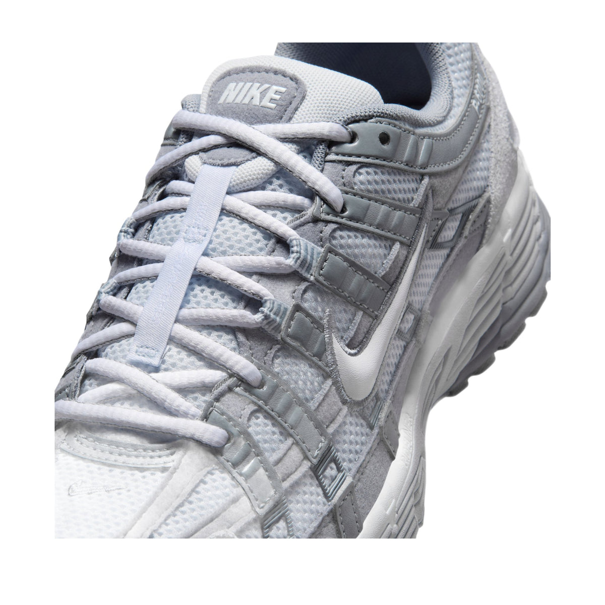 W NIKE P-6000 MM