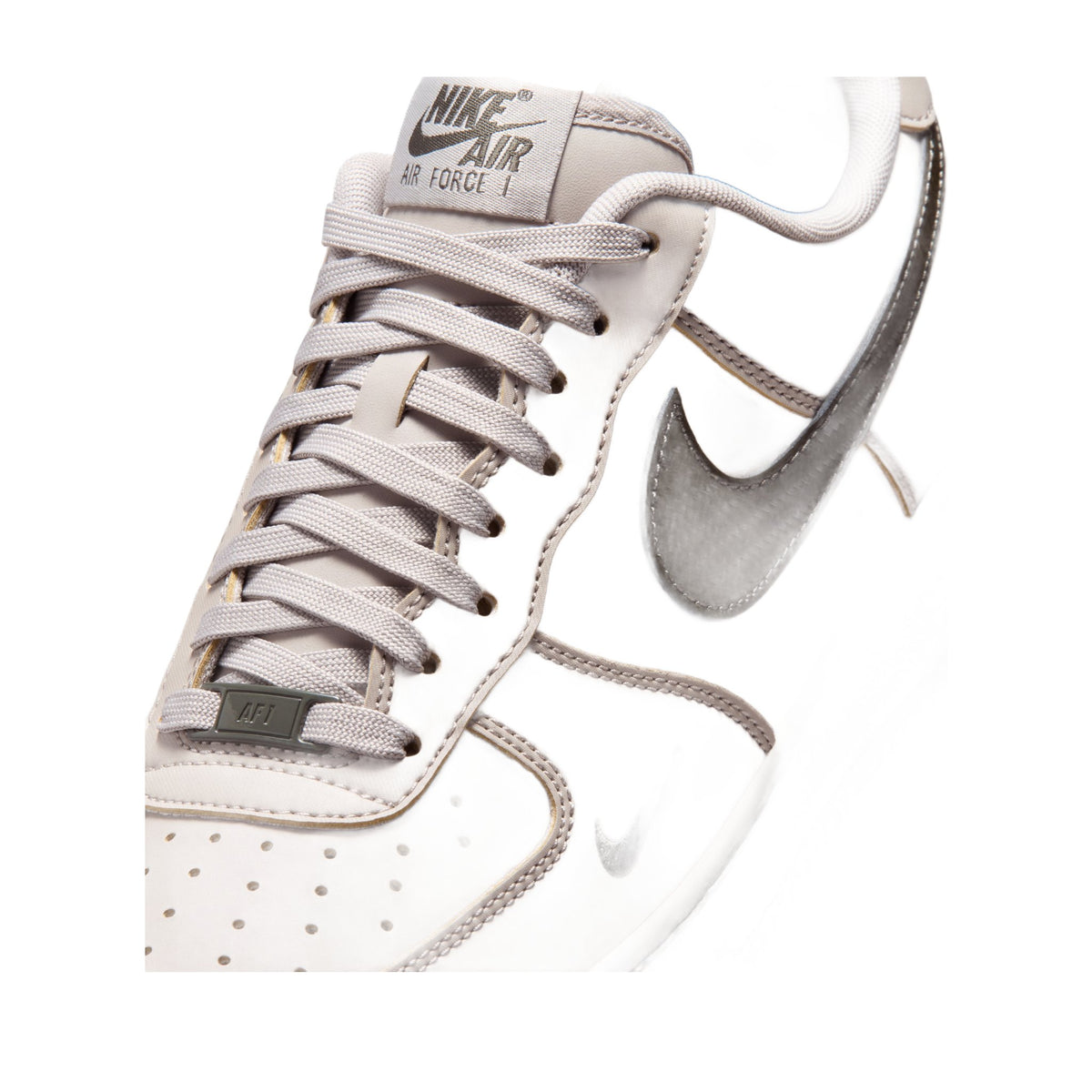 AIR FORCE 1 07 TECH ESS
